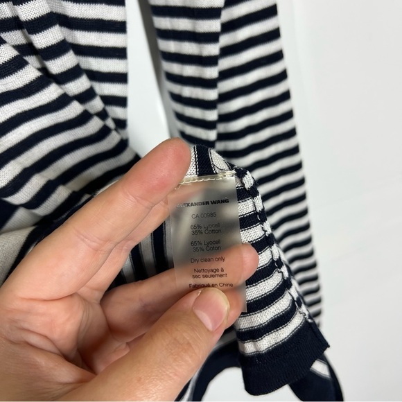 T by Alexander Wang Light Long Sleeve Knit Top Size Medium - Picture 9 of 9